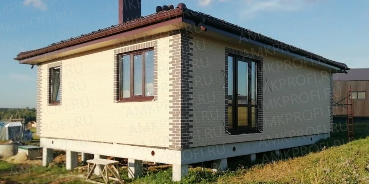 Декоративное покрытие АМК для фасада дома в Тульской области. Купить декоративные панели для фасада и внутренней отделки.
